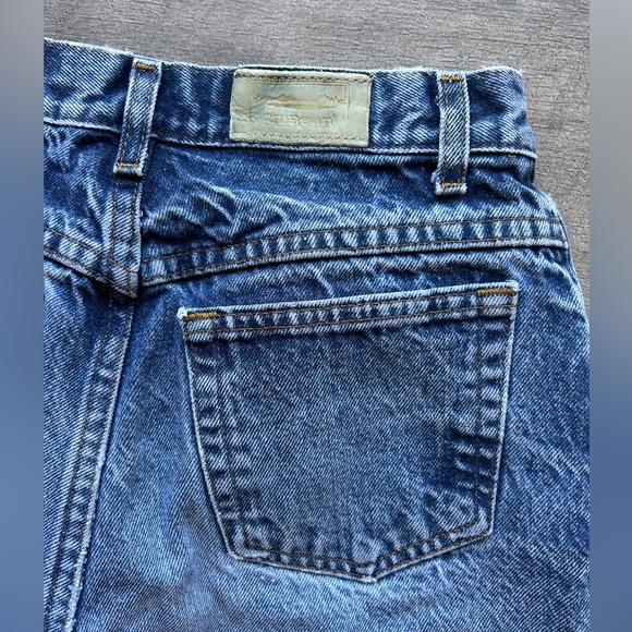 Vintage LL Bean 80โs/90โs High Waist Straight Leg Mid Wash Jeans size 26โ - Picture 8 of 11